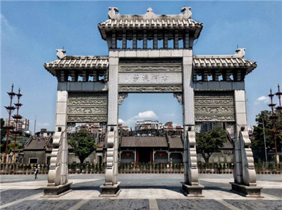 拥有深圳高端经纪微信，轻松满足您的各类需求